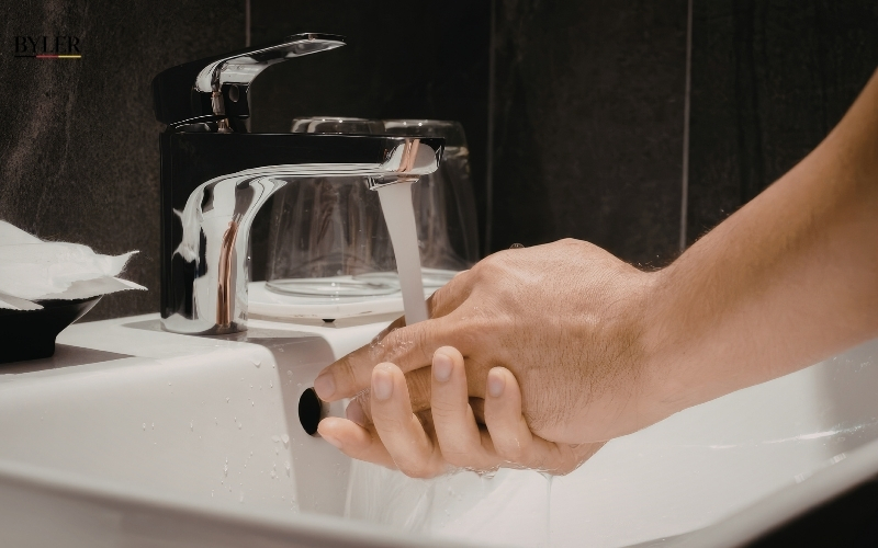 Đối với vòi chậu lavabo và vòi sen tắm Đức